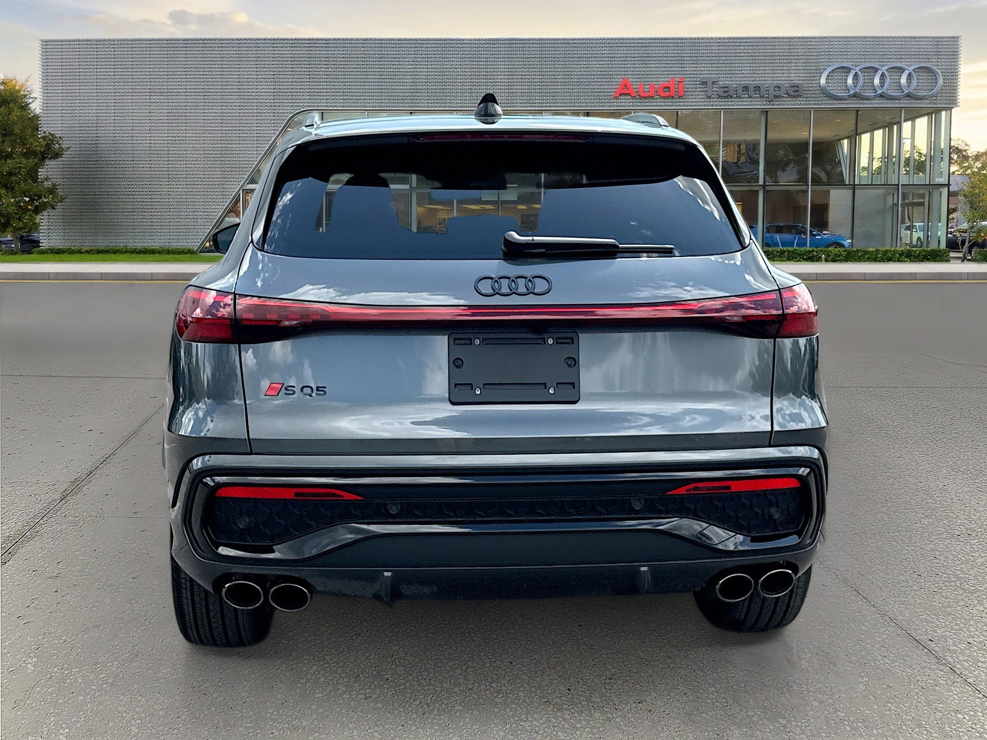 New 2025 Audi SQ5 Premium Plus image 4