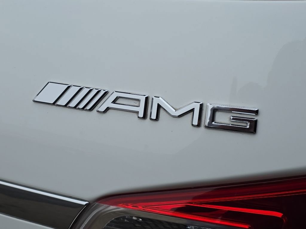Used 2016 Mercedes-Benz GL 63 AMG 4MATIC image 25