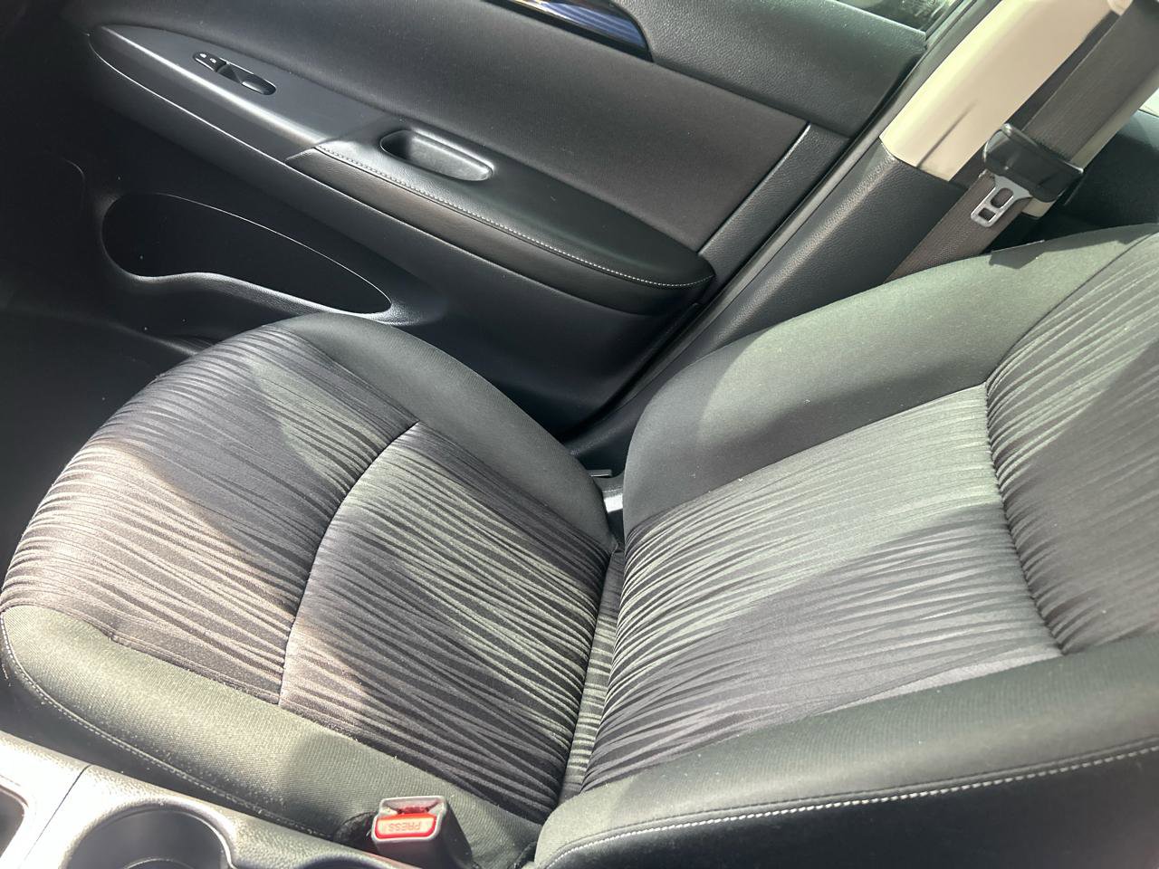 Used 2019 Nissan Sentra SV image 24