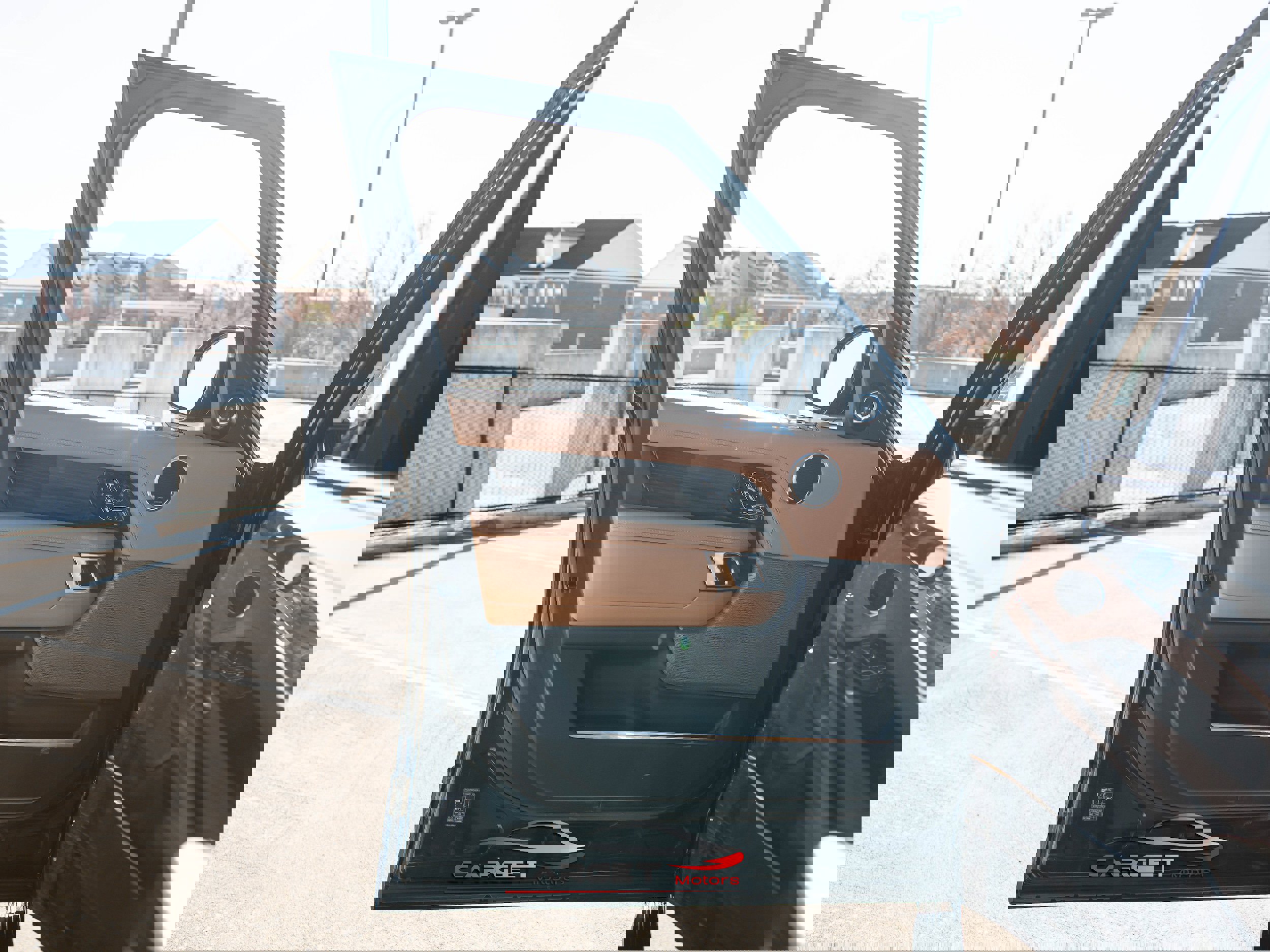 Used 2019 Land Rover Range Rover Autobiography image 43