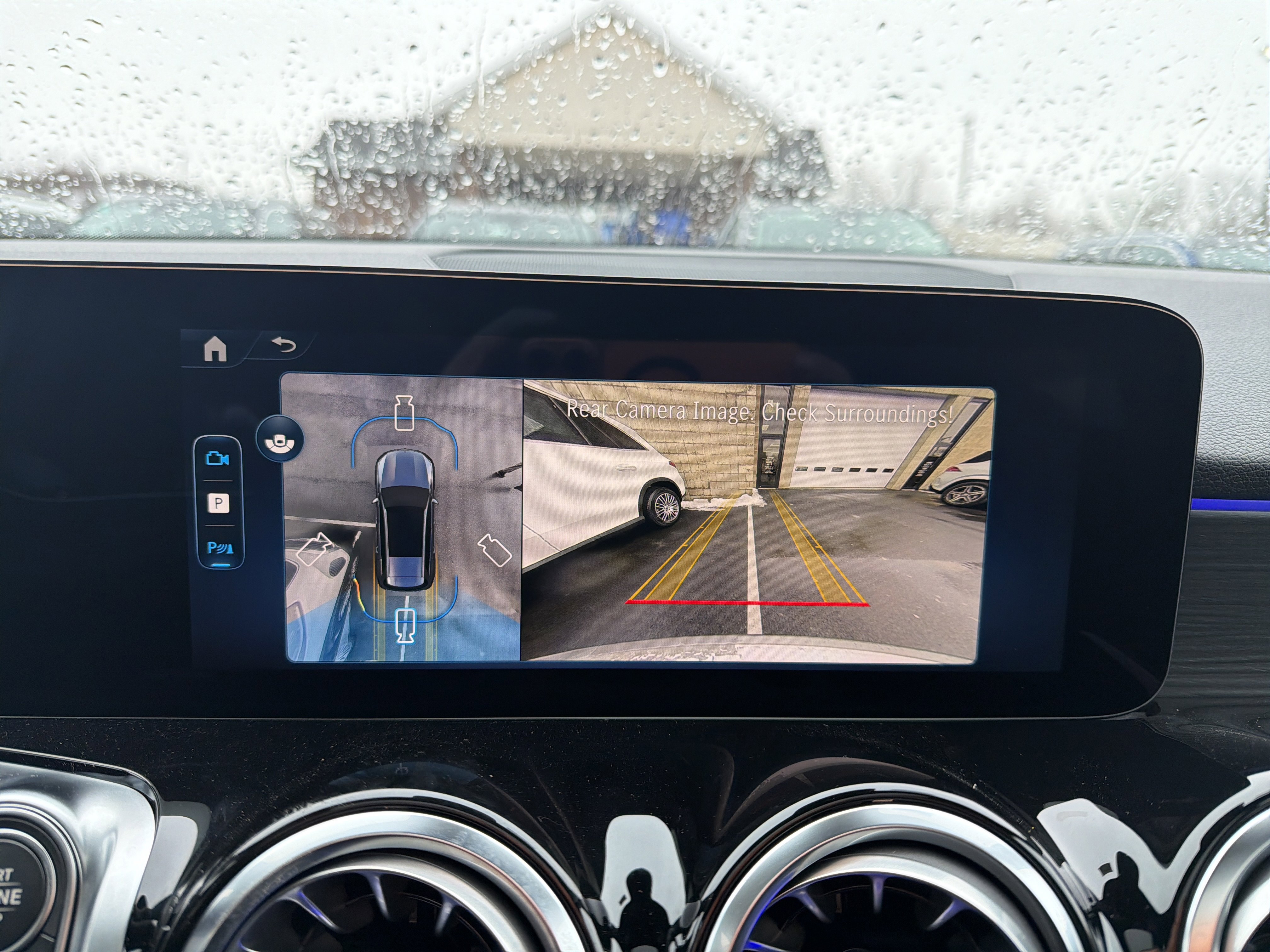 New 2026 Mercedes-Benz GLB 250 4MATIC image 22