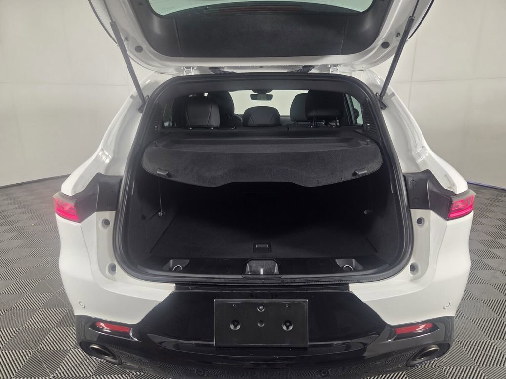 Certified 2025 Dodge Hornet R/T image 28