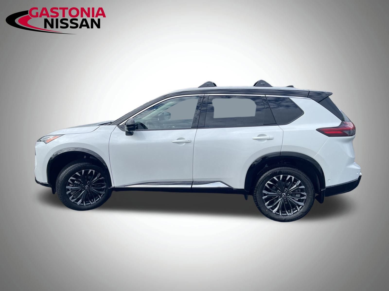 Used 2026 Nissan Rogue Platinum w/ Platinum Premium Package image 6