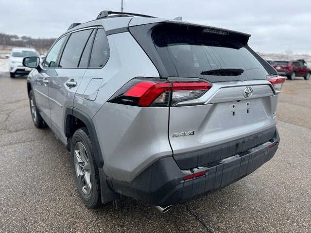 Used 2024 Toyota RAV4 XLE w/ Convenience Package image 15