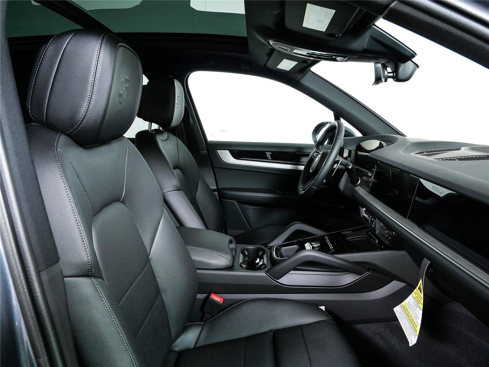 New 2026 Porsche Cayenne AWD/4WD image 24