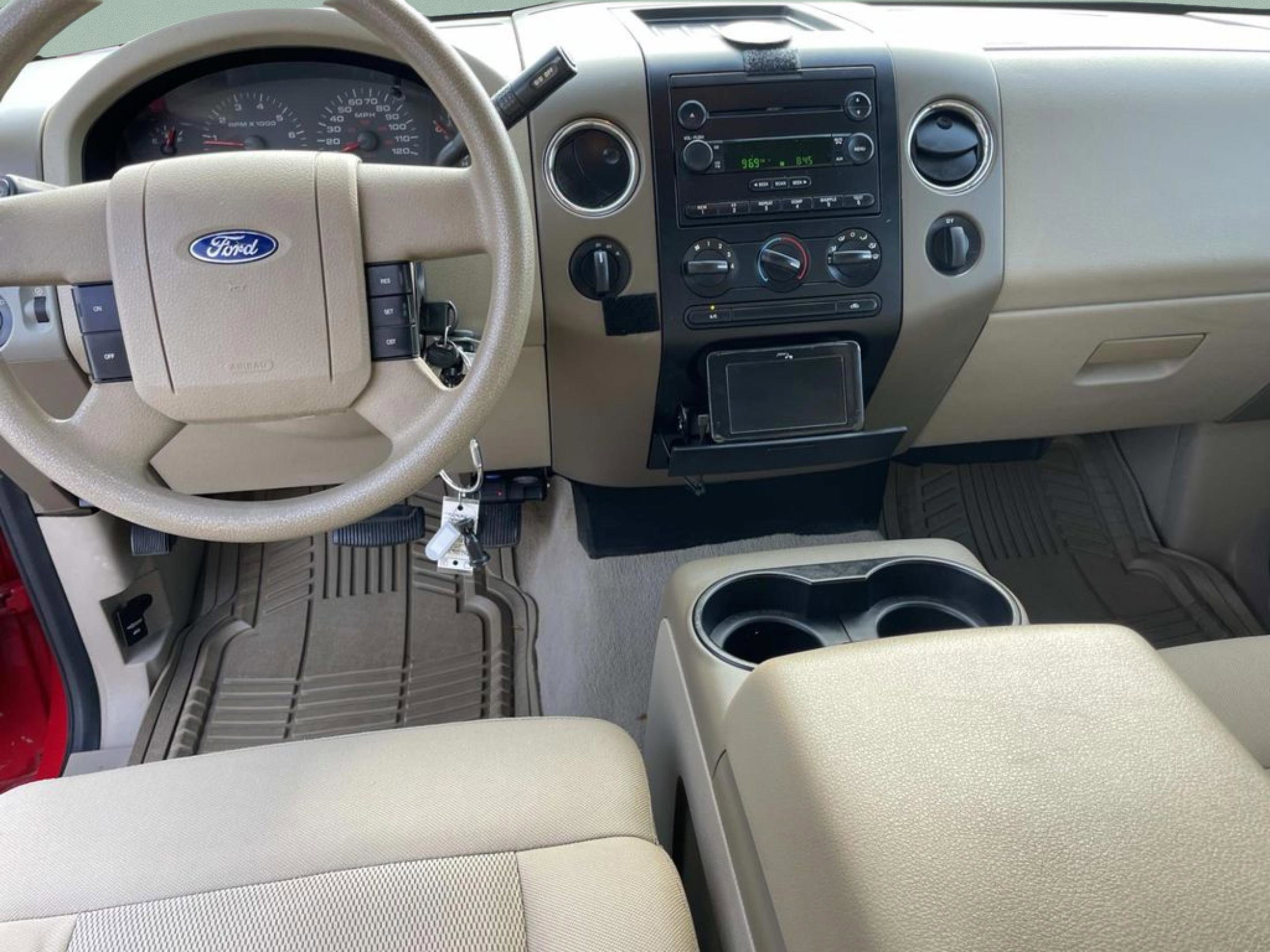Used 2005 Ford F150 XLT AWD/4WD image 11