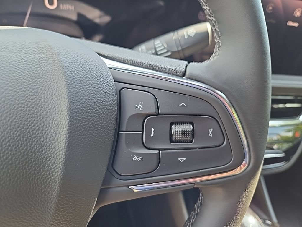 New 2026 Buick Envista Avenir FWD image 22