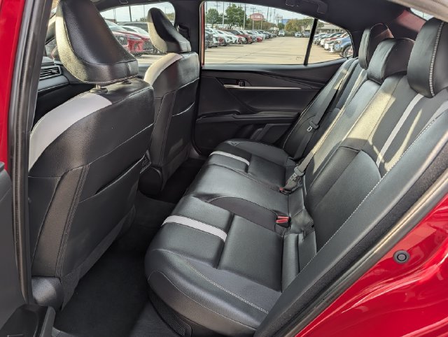 Used 2025 Toyota Camry SE FWD image 26