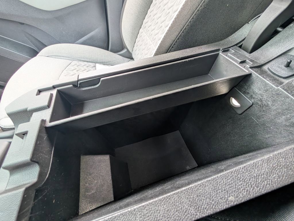 Used 2024 Chevrolet Equinox LS w/ LS Convenience Package image 29