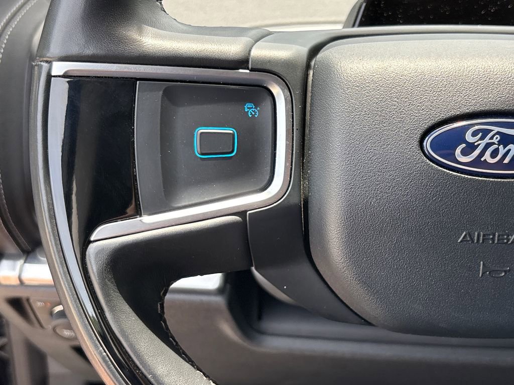 Used 2025 Ford Expedition Max Platinum AWD/4WD image 20