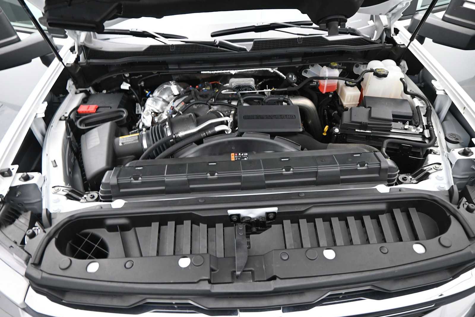 Used 2026 Chevrolet Silverado 2500 LT AWD/4WD image 29