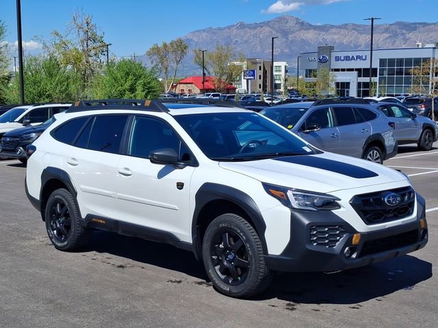 Used 2025 Subaru Outback Wilderness AWD/4WD video 1