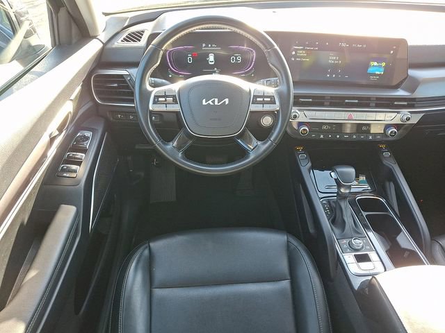 Used 2025 Kia Telluride S image 13