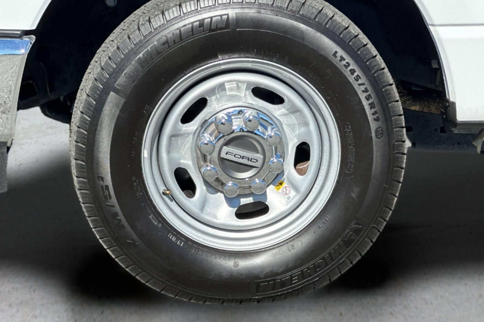 Used 2024 Ford F250 XL w/ XL Chrome Package RWD image 22