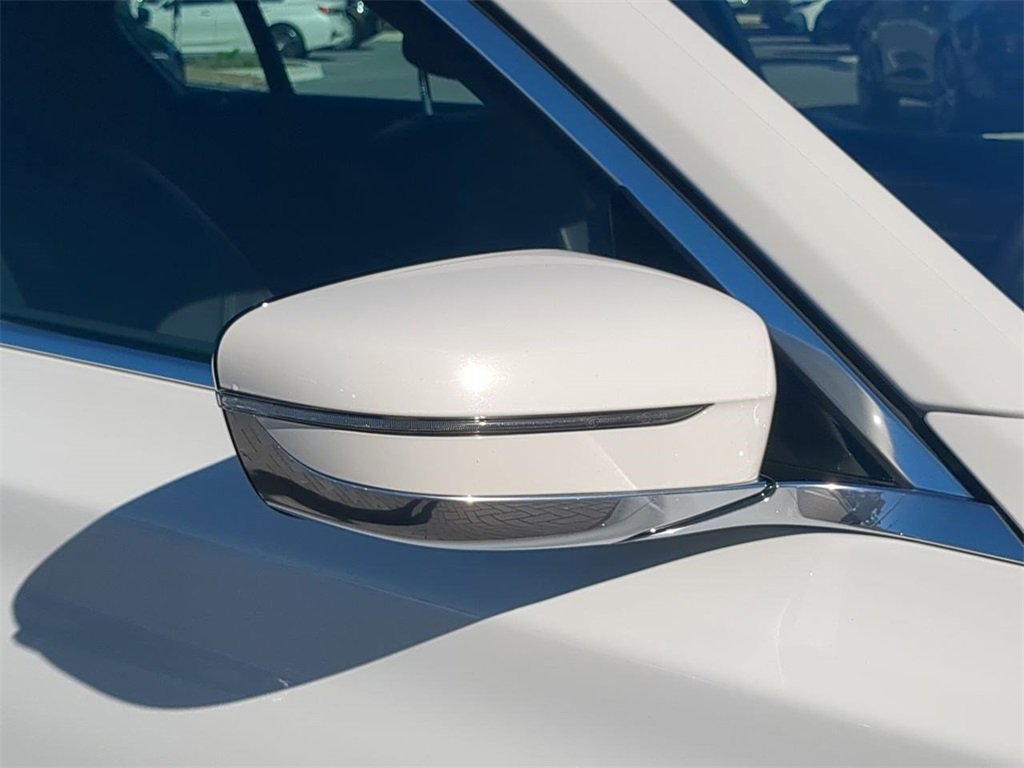 Used 2018 BMW 740i xDrive image 13