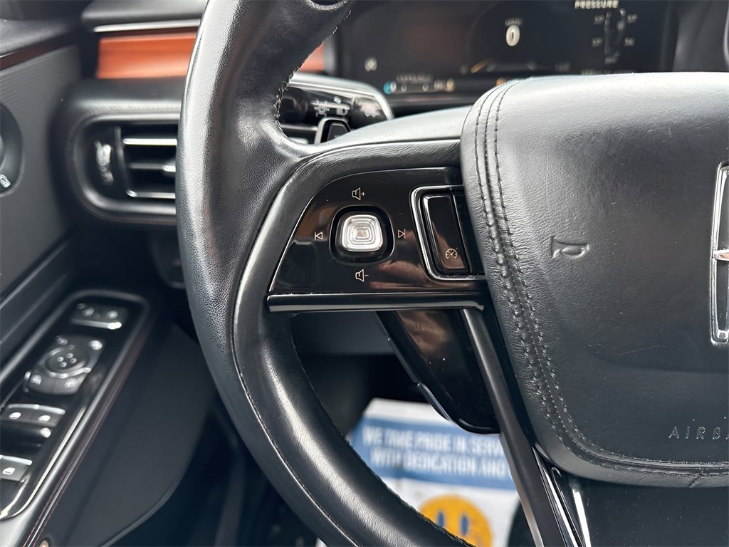 Used 2020 Lincoln Aviator Reserve w/ Elements Package Plus image 33