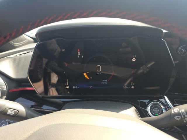 New 2026 Chevrolet Trax RS w/ Sunroof Package image 18