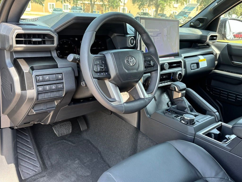 New 2026 Toyota 4Runner Limited AWD/4WD image 12