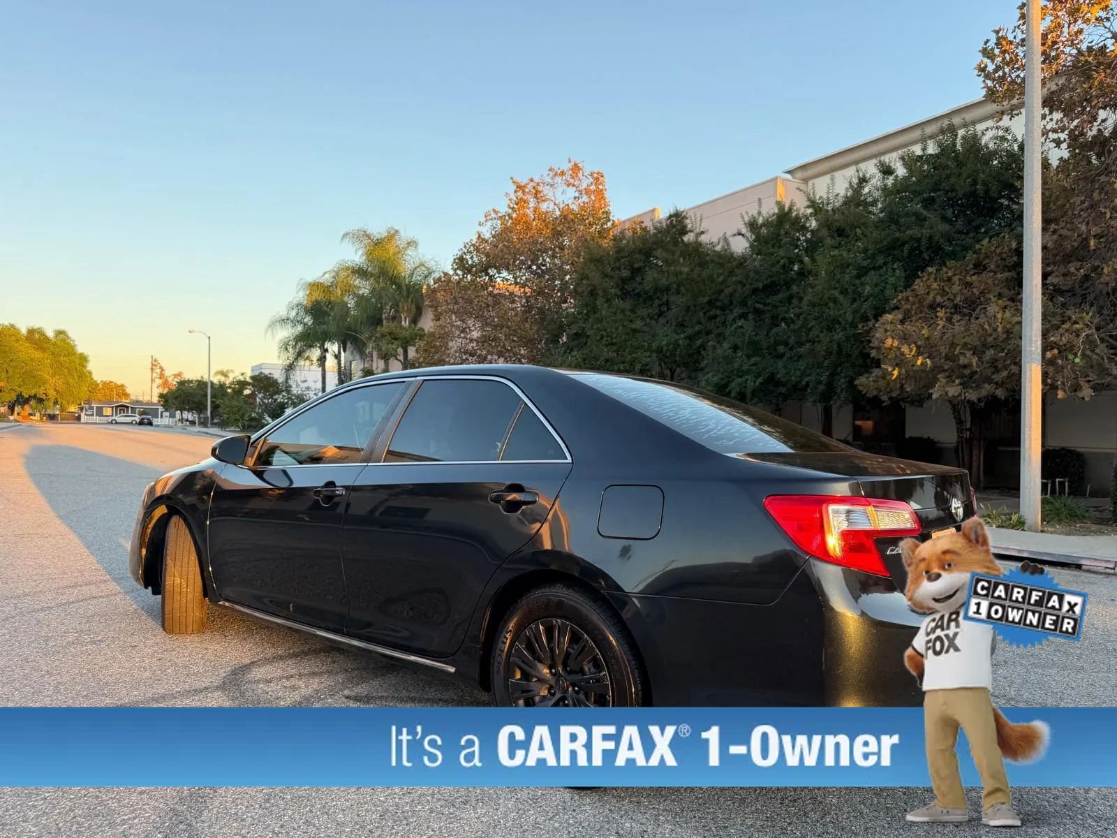 Used 2014 Toyota Camry LE FWD image 8