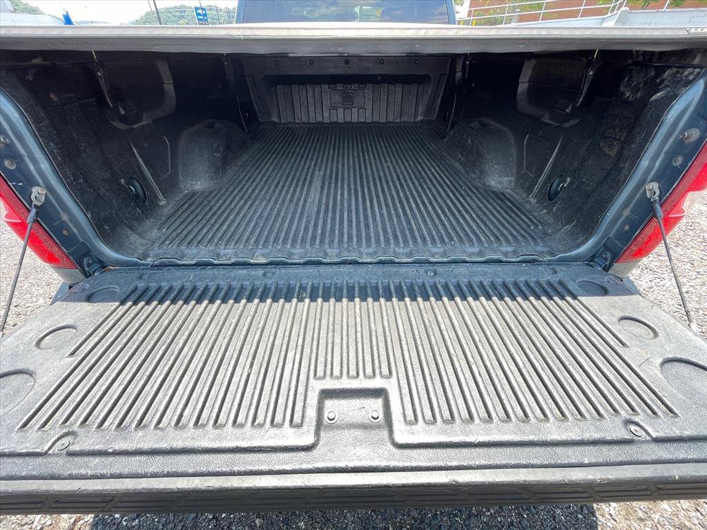 Used 2011 Chevrolet Silverado 1500 LT w/ All-Star Edition AWD/4WD image 21