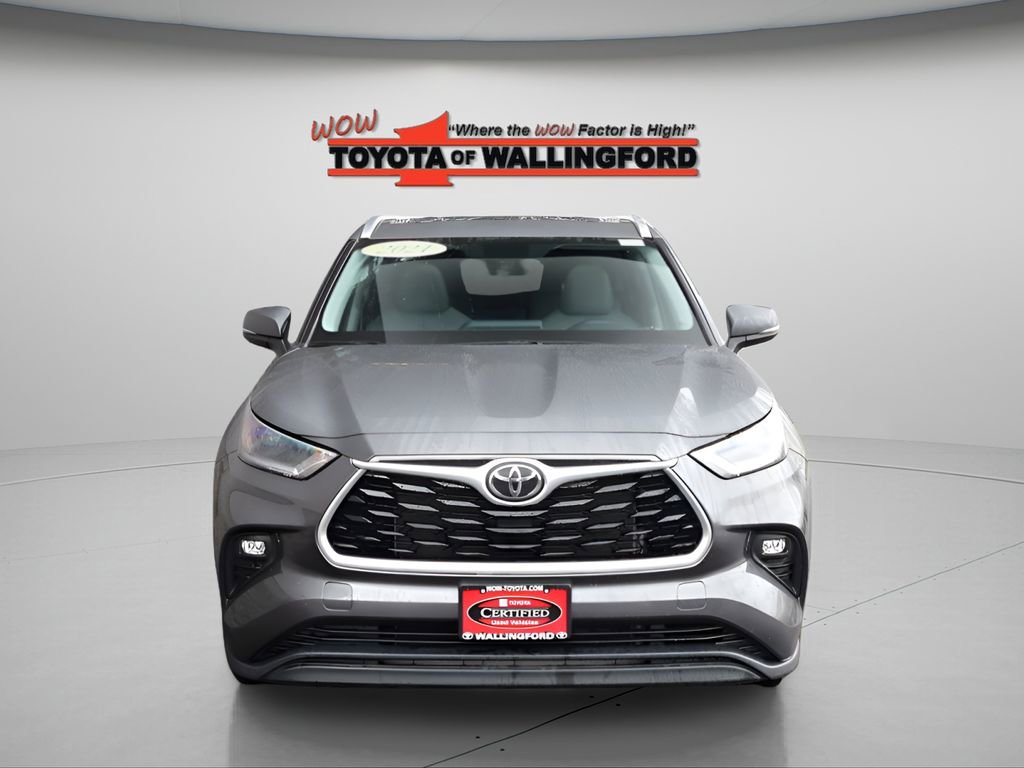 Used 2021 Toyota Highlander XLE image 7