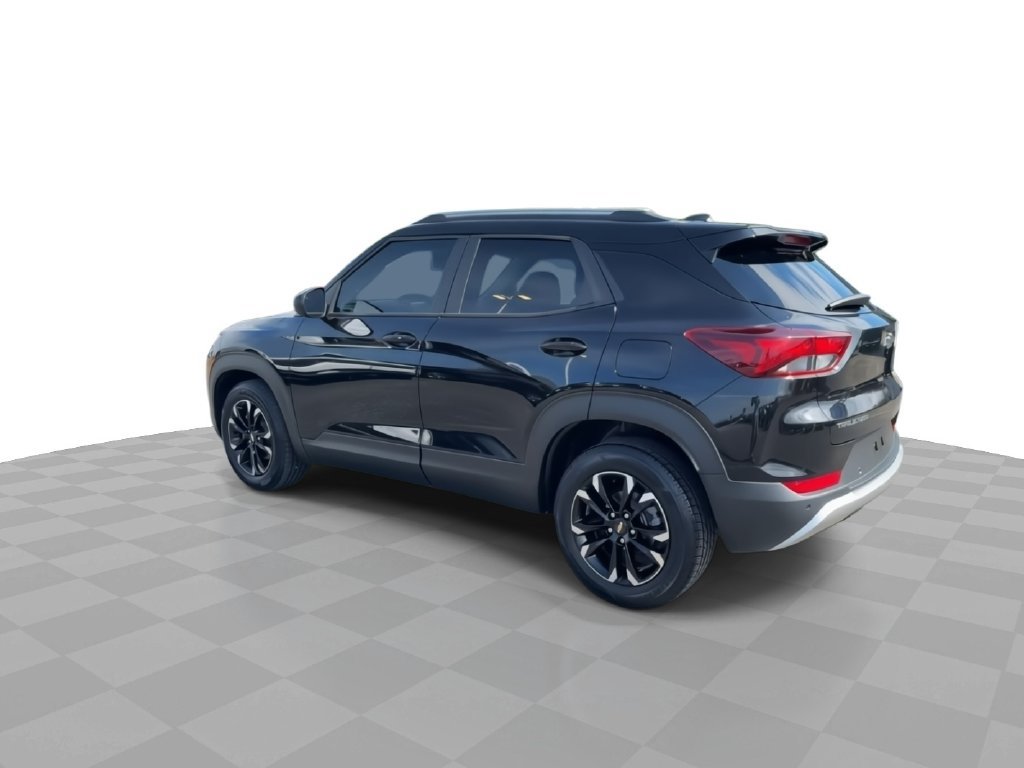 Certified 2021 Chevrolet TrailBlazer LT w/ Convenience Package FWD image 6