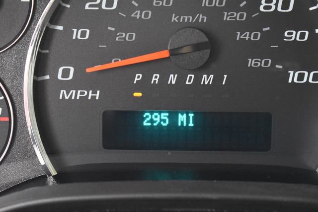 New 2025 Chevrolet Express 3500 w/ Power Convenience Package image 24