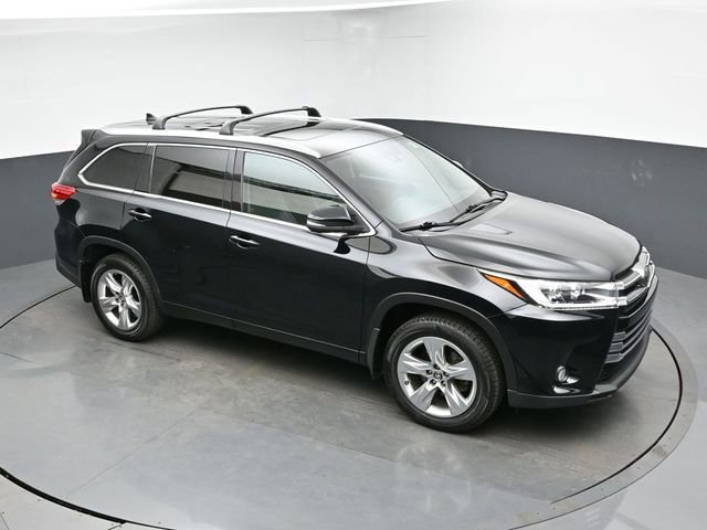 Used 2017 Toyota Highlander Limited AWD/4WD image 45