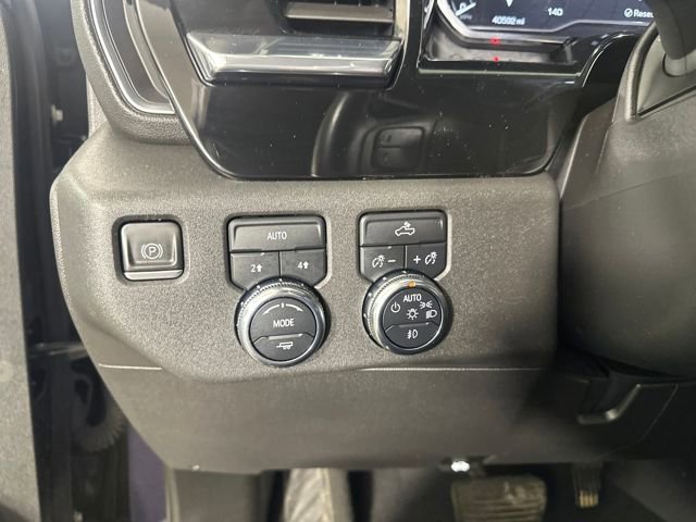 Used 2023 GMC Sierra 1500 Elevation image 19