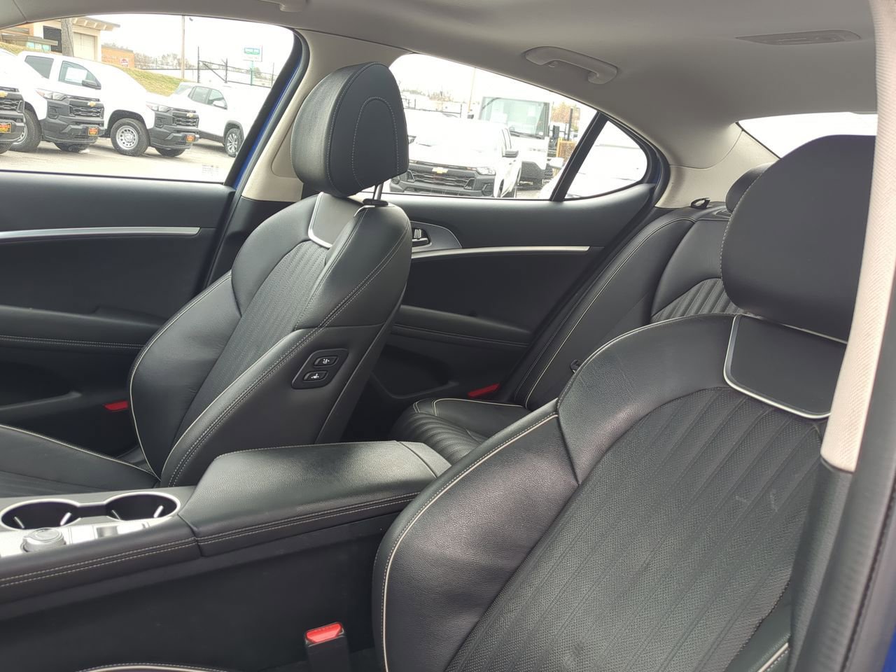 Used 2022 Genesis G70 2.0T w/ Prestige Package image 20