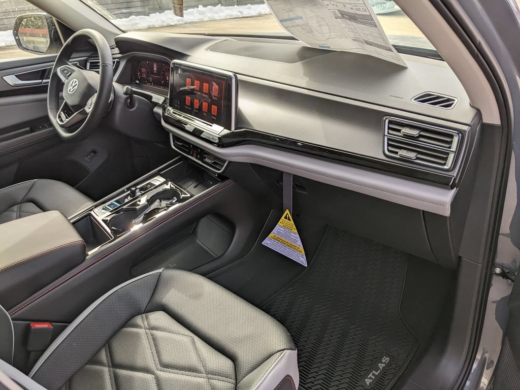 New 2026 Volkswagen Atlas Peak Edition AWD/4WD image 21