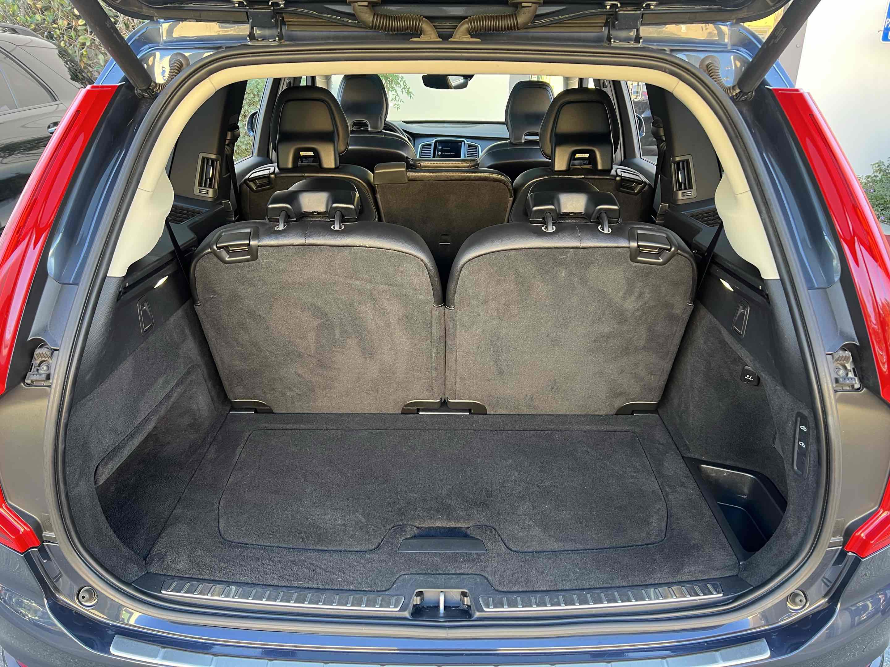 Used 2019 Volvo XC90 T6 Momentum w/ Advanced Package image 87