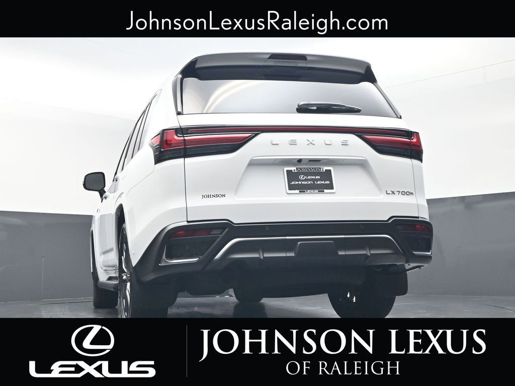 New 2026 Lexus LX 700h F Sport image 18