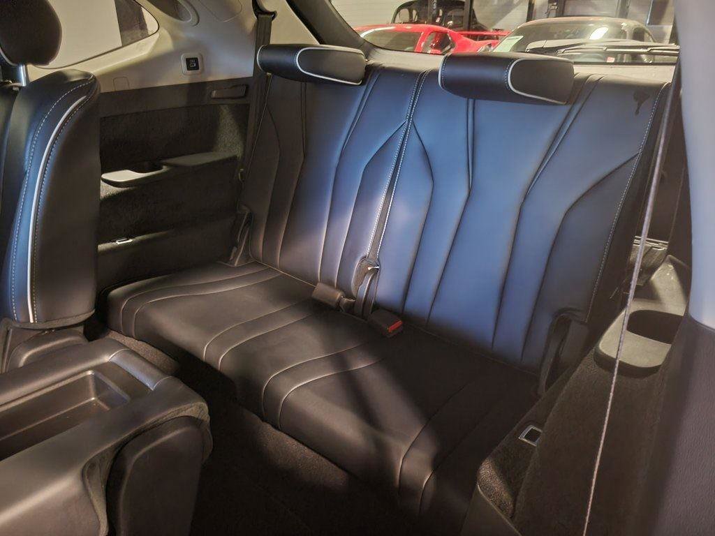 Used 2023 Acura MDX SH-AWD w/ Advance Package image 25