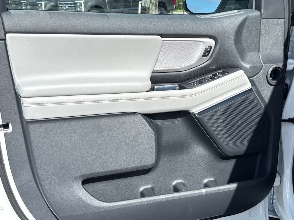 New 2025 Ford Expedition Max Active image 19