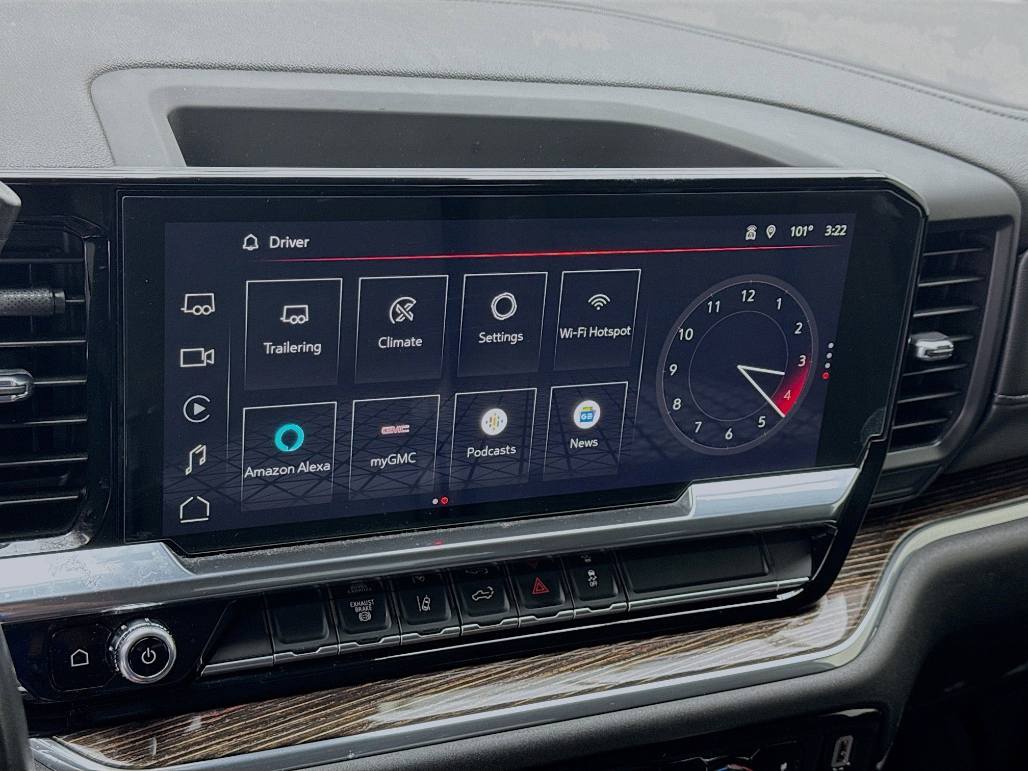 Used 2024 GMC Sierra 3500 SLE w/ SLE Convenience Package image 9