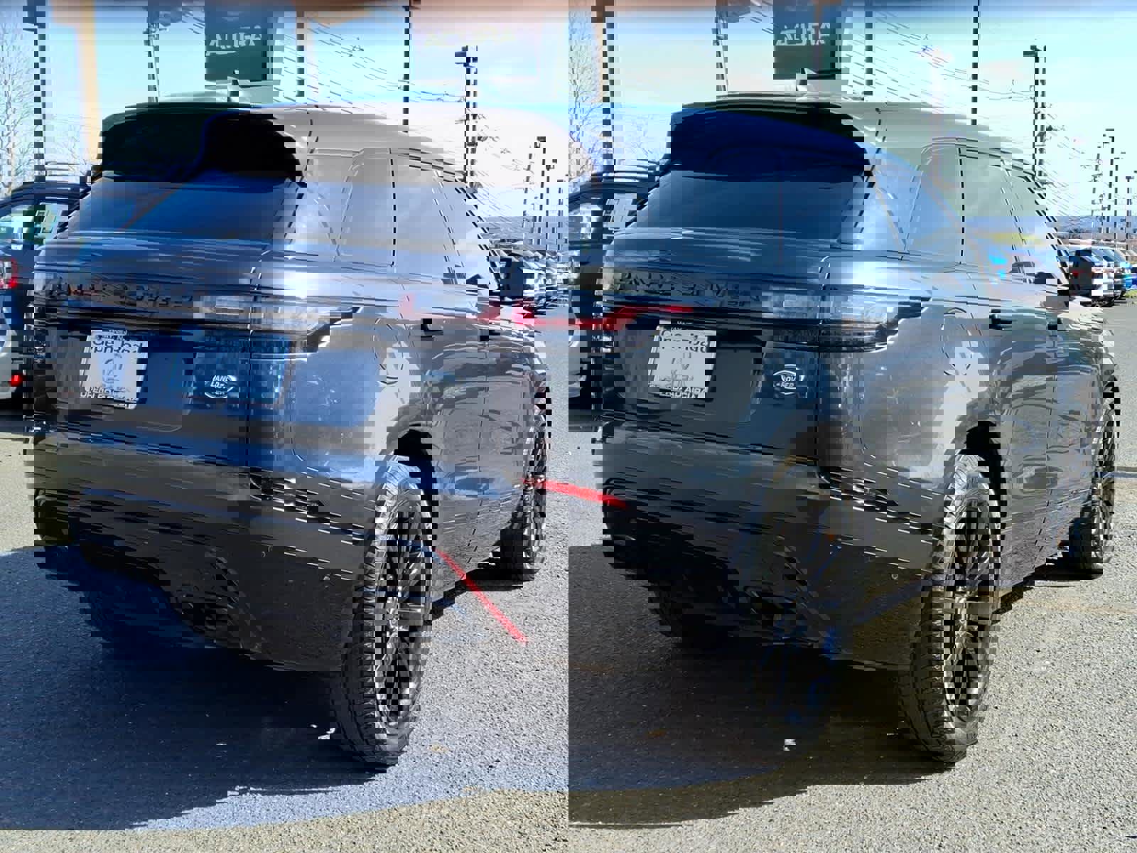 Used 2020 Land Rover Range Rover Velar R-Dynamic S image 7