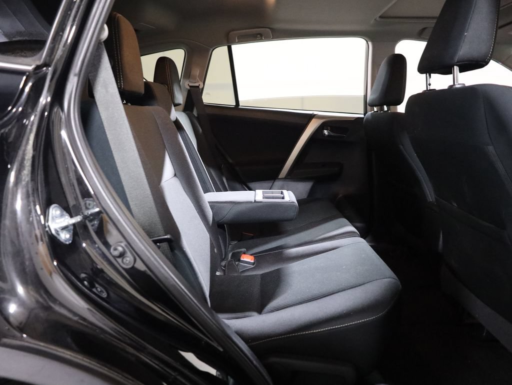 Used 2014 Toyota RAV4 XLE AWD/4WD image 54
