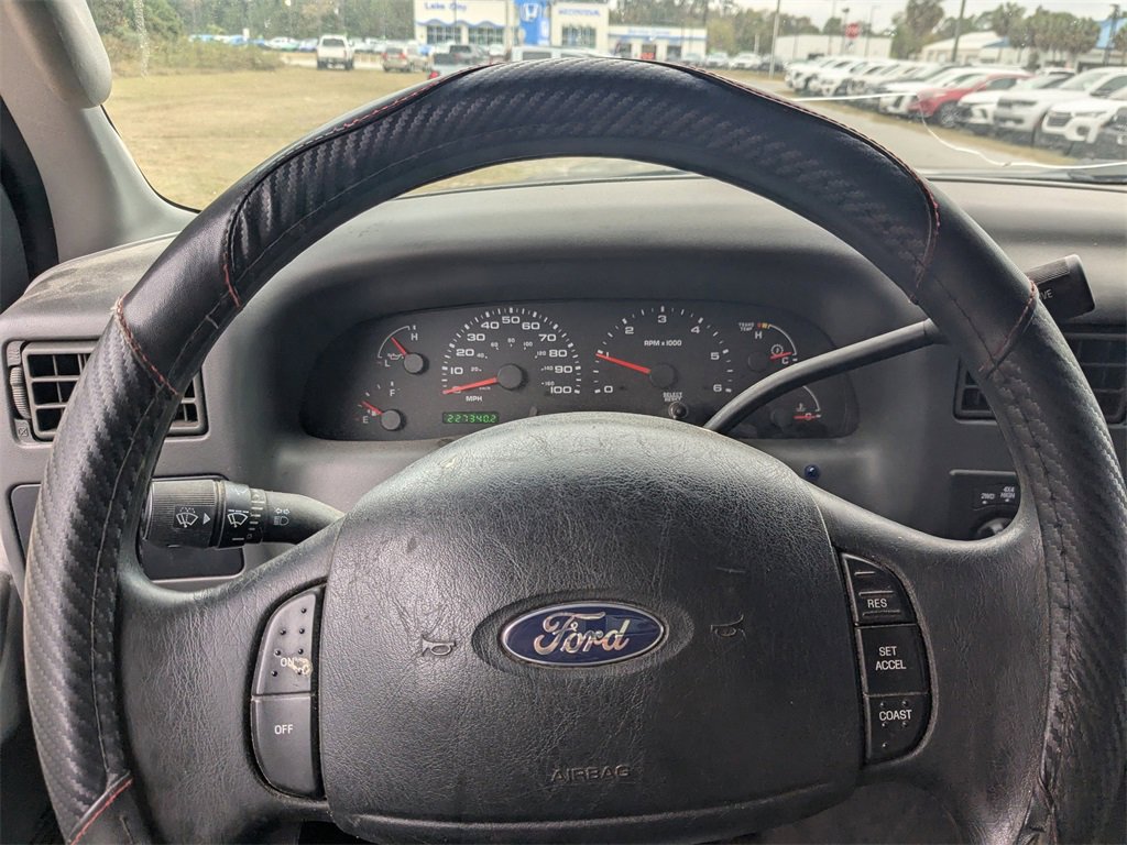Used 2004 Ford F350 XL image 26