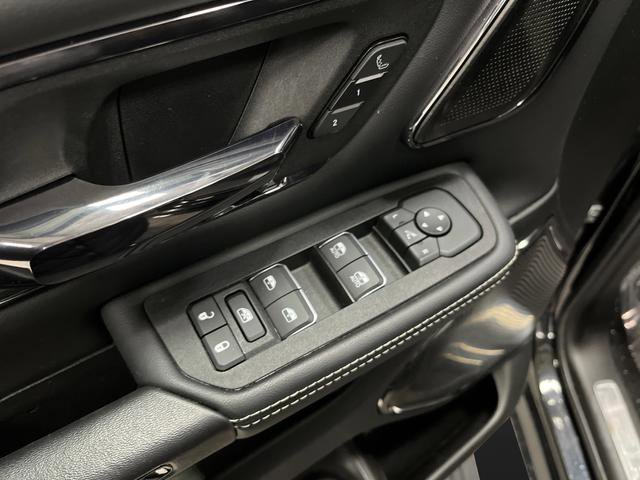Certified 2025 RAM 1500 Limited image 32