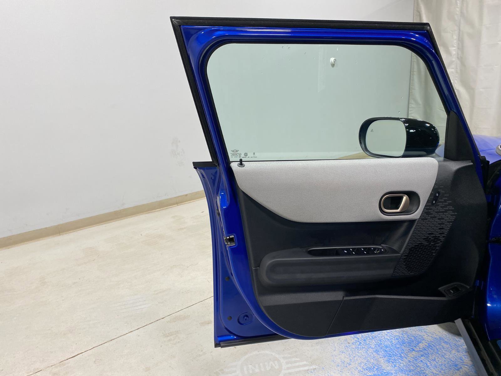 Certified 2025 MINI Cooper S image 20