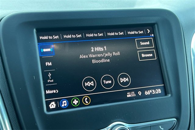 Used 2020 Chevrolet Equinox LT image 25