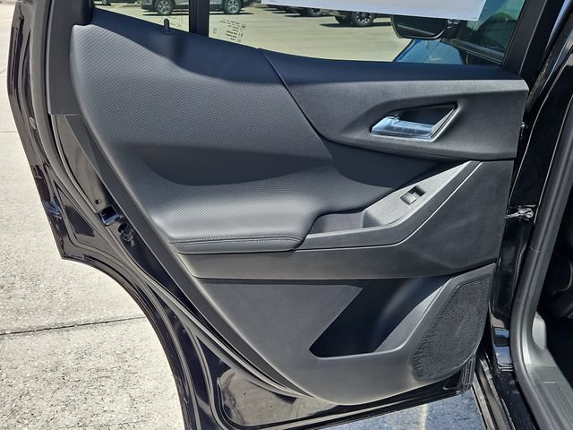 New 2026 Chevrolet Equinox LT w/ Safety and Technology Package FWD image 7