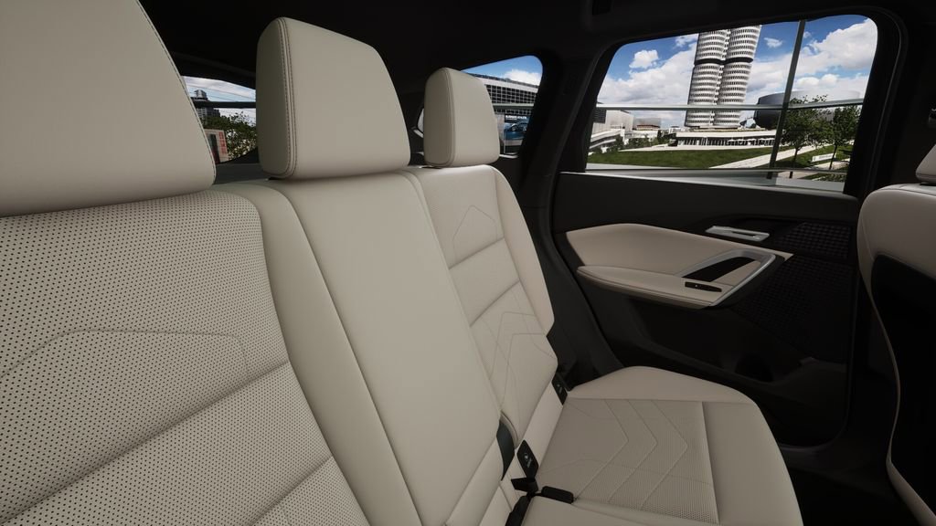 Used 2025 BMW X1 xDrive28i AWD/4WD image 39