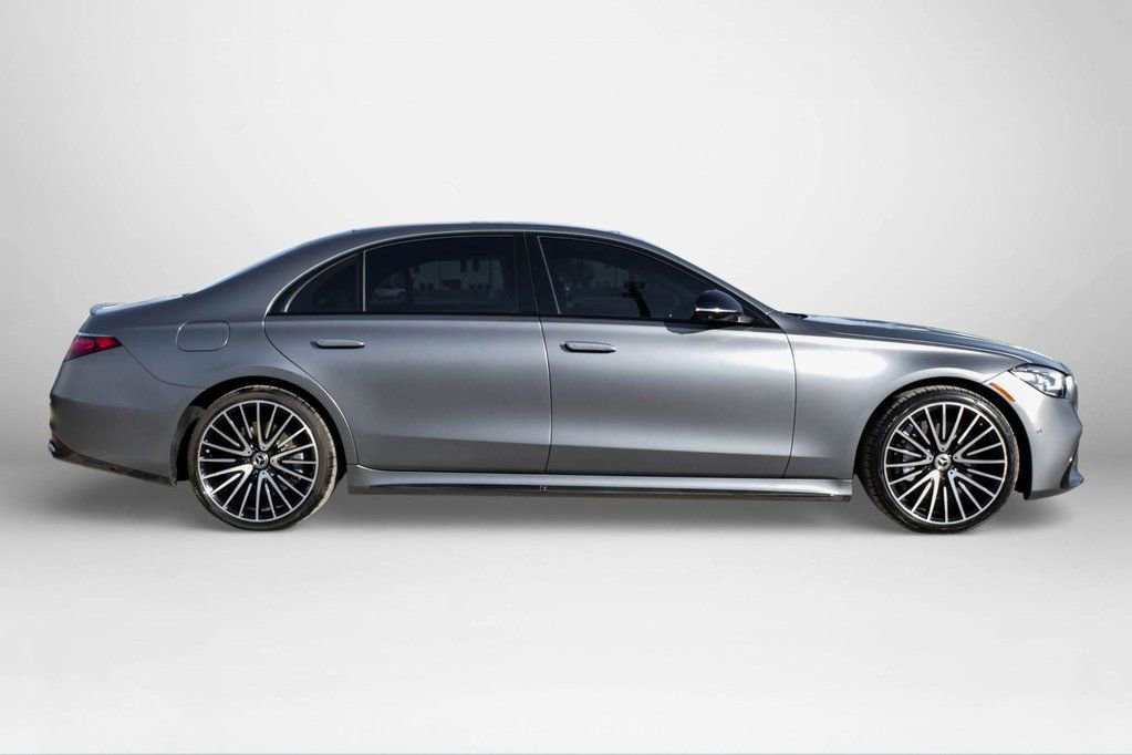 Used 2023 Mercedes-Benz S 580 4MATIC Sedan image 5