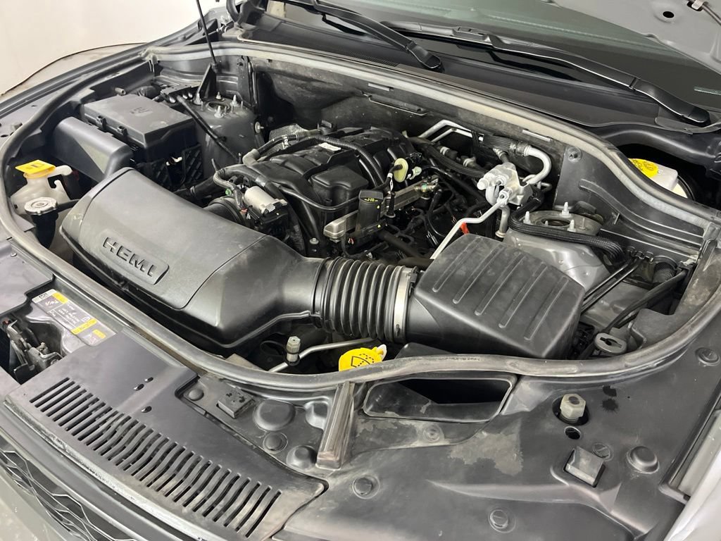 Used 2025 Dodge Durango R/T AWD/4WD image 12