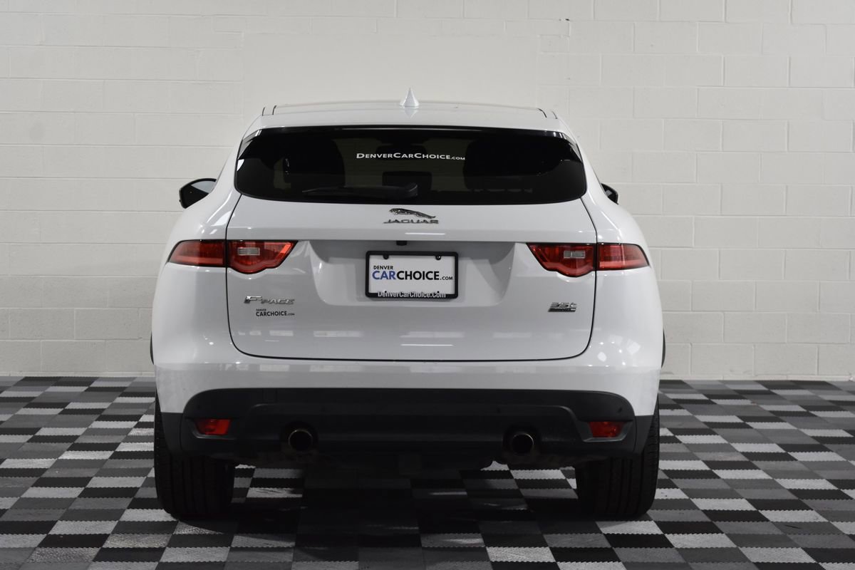 Used 2018 Jaguar F-PACE Premium image 4