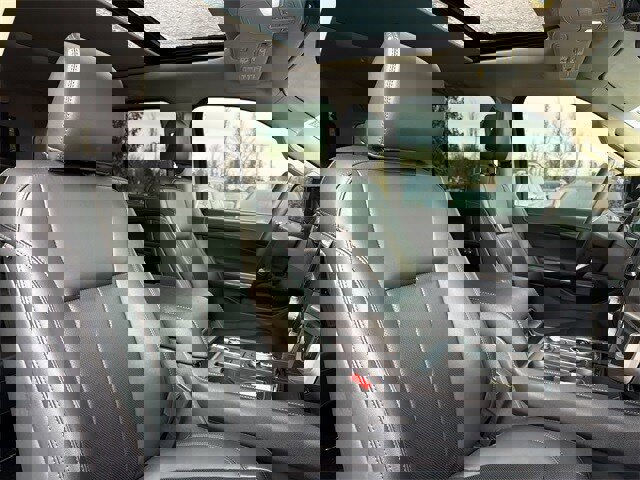 Used 2024 Ford Expedition XLT image 14