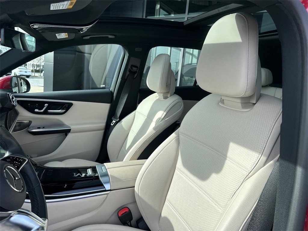 Certified 2025 Mercedes-Benz GLC 300 GLC 300 image 15