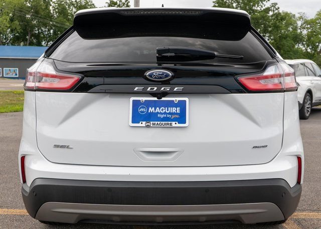 Used 2024 Ford Edge SEL AWD/4WD image 7